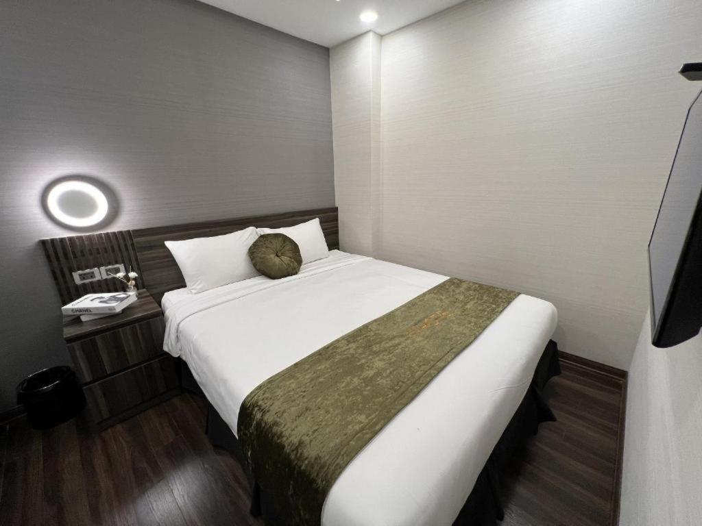3T Hotel 41 Nguyen Thai Hoc- By Bay Luxury Hanoi Exterior foto